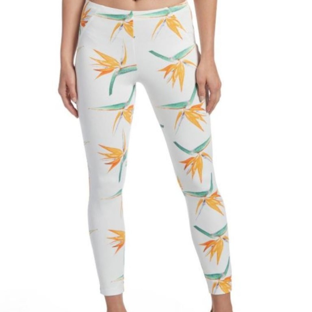 HUE U18750 Women's Skimmer TROPICAL Floral Legging